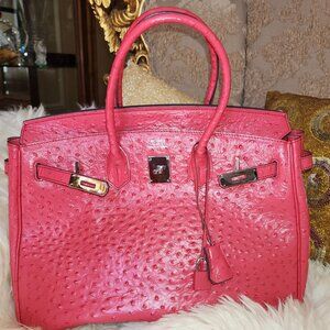 Luxurious elegant 35 cm Ostrich Gorgeous exotic leather bag silver hardware keys